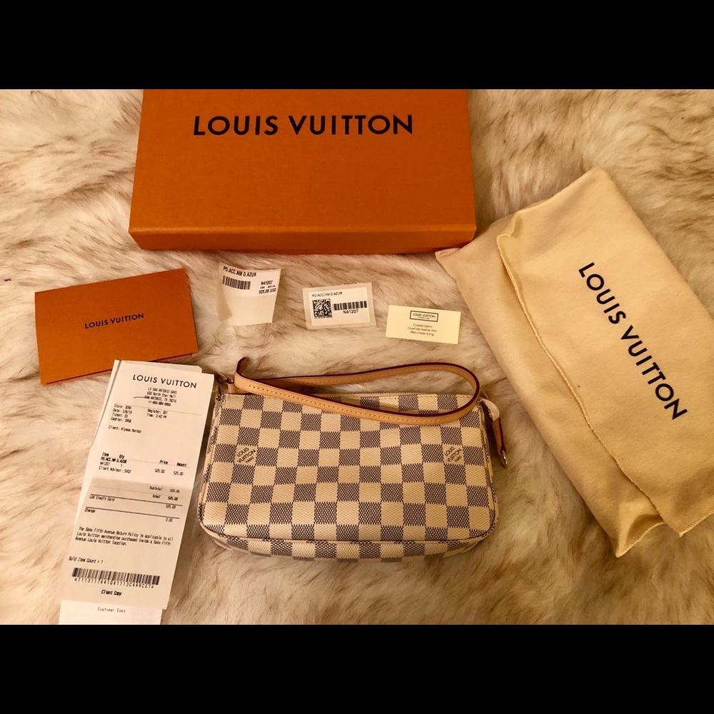 Louis Vuitton pochette